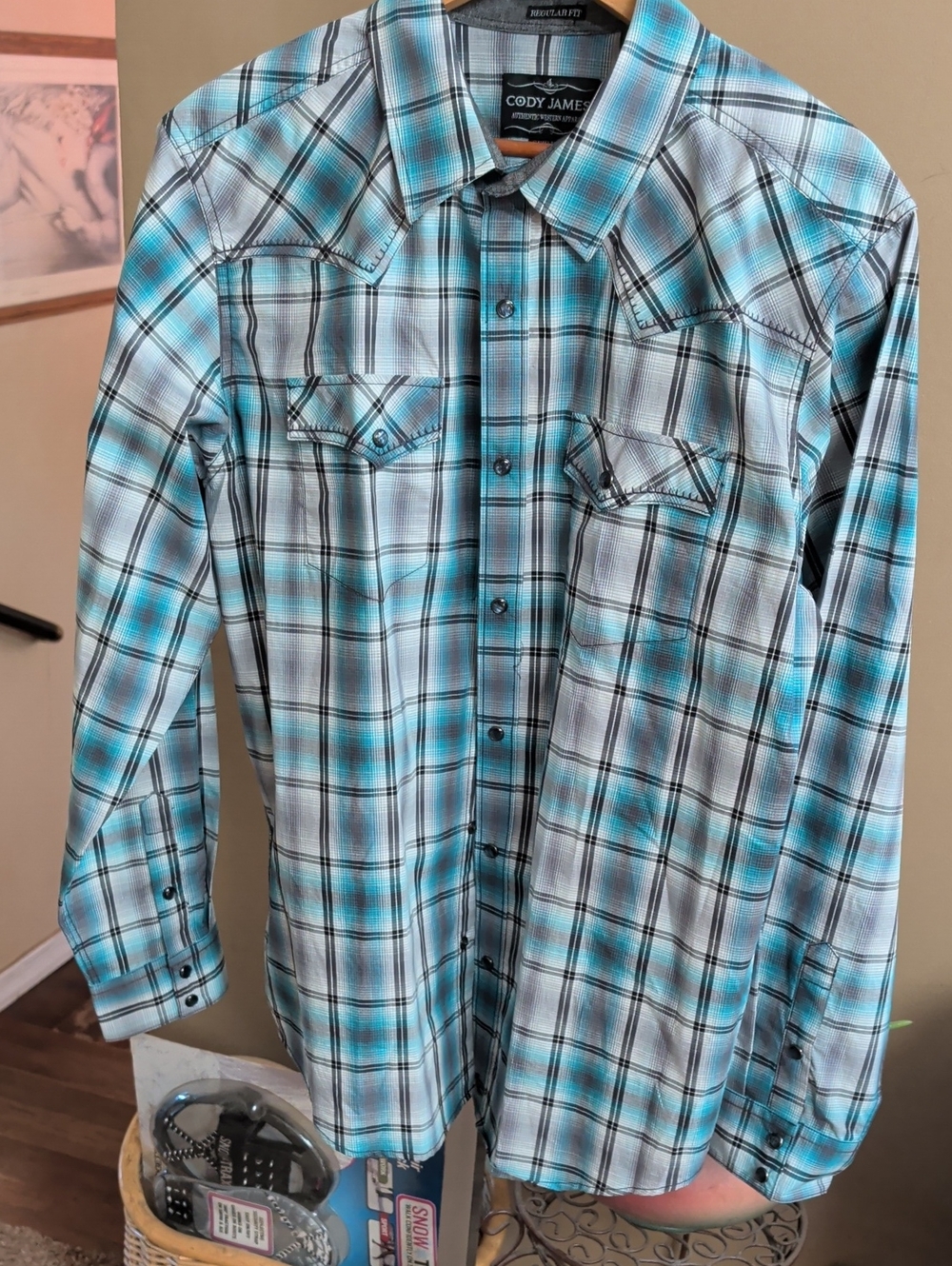 Cody James Turquoise Plaid Men's Casual Button-Down Shirt